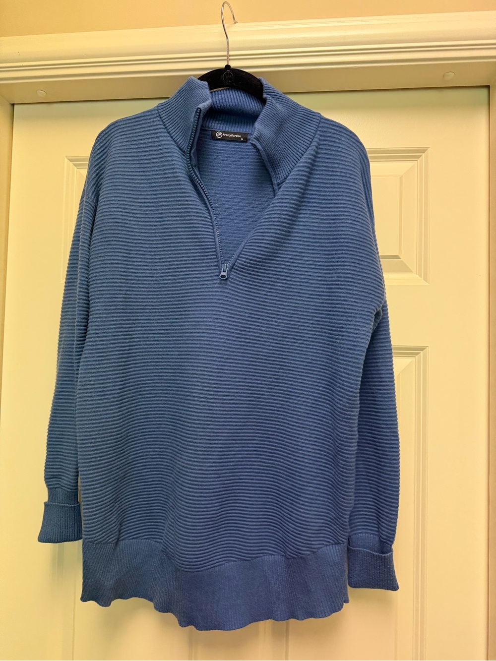 Women's Blue Quarter-Zip Ribbed sweatshirt